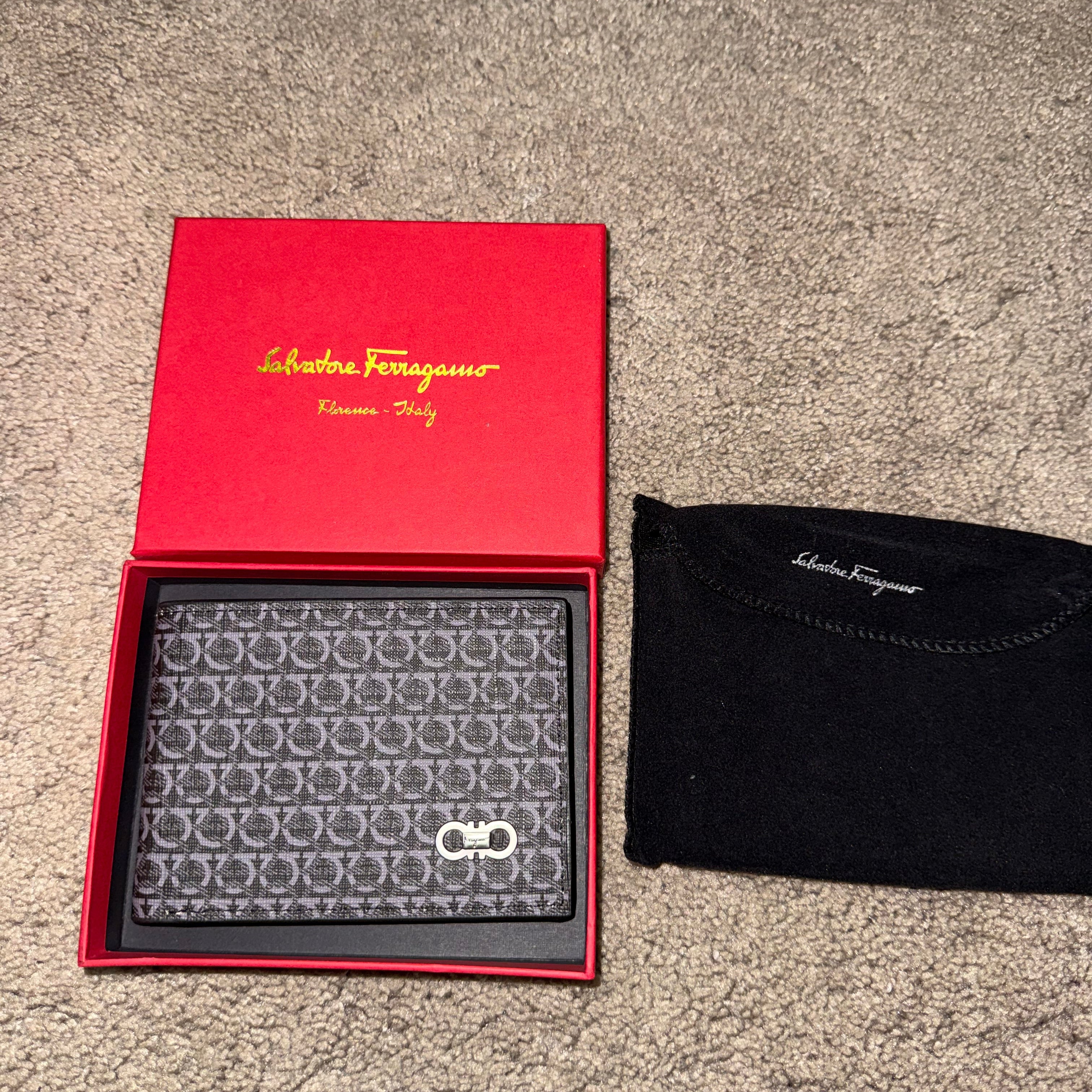 Porte Monnaie Feragamo V1